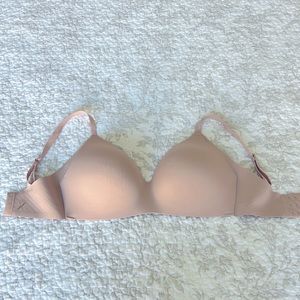 Knix wingwoman contour